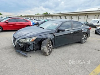 NISSAN ALTIMA SV