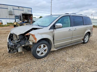 CHRYSLER TOWN & COUNTRY LIMITED