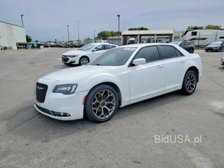CHRYSLER 300 S