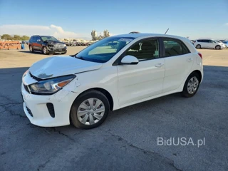 KIA RIO 5-DOOR S