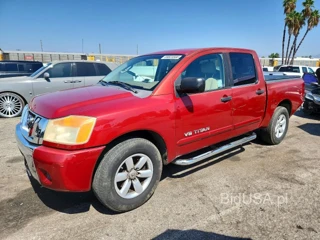 NISSAN TITAN XE