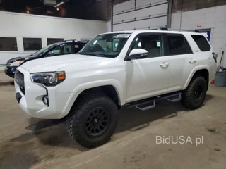 TOYOTA 4RUNNER SR5 PREMIUM