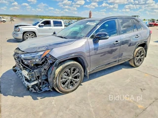 TOYOTA RAV4 XSE