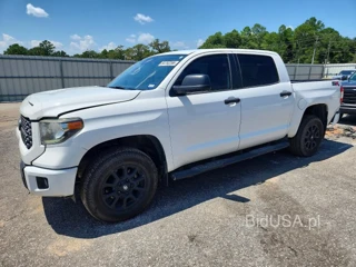 TOYOTA TUNDRA SR5