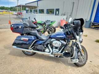 HARLEY-DAVIDSON FLHTK ELECTRA GLIDE ULTRA LIMITED