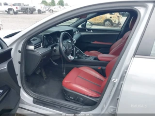 KIA KIA K5 GT-LINE