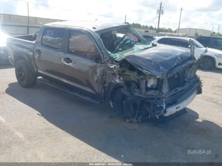 TOYOTA TOYOTA TUNDRA SR5 4.6L V8
