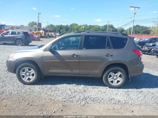 TOYOTA TOYOTA RAV4