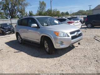 TOYOTA TOYOTA RAV4 LIMITED V6