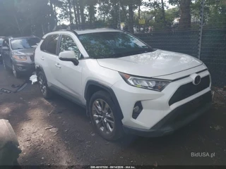 TOYOTA TOYOTA RAV4 XLE PREMIUM