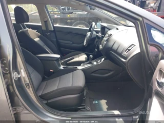 KIA KIA FORTE LX