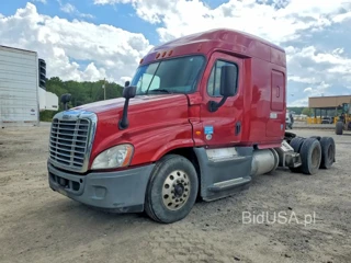 FREIGHTLINER CASCADIA 125