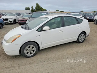 TOYOTA PRIUS BASE