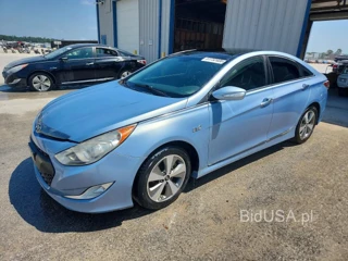 HYUNDAI SONATA HYBRID
