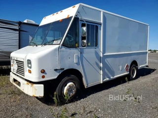 FREIGHTLINER CHASSIS M LINE WALK-IN VAN