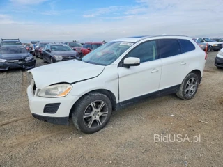 VOLVO XC60 T6