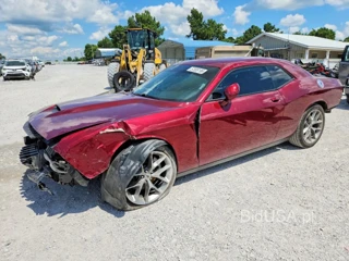 DODGE CHALLENGER SRT 392