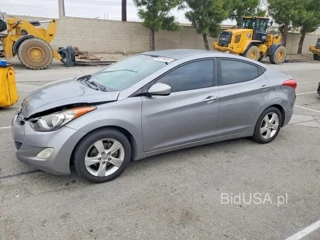 HYUNDAI ELANTRA GLS