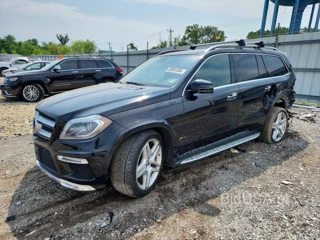 MERCEDES-BENZ GL 550 4MATIC