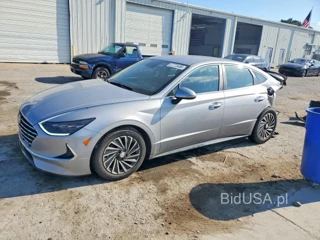 HYUNDAI SONATA HYBRID SEL
