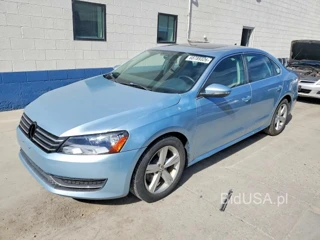 VOLKSWAGEN PASSAT SE