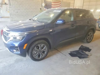 KIA SELTOS LX