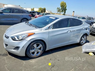 HYUNDAI ELANTRA GLS
