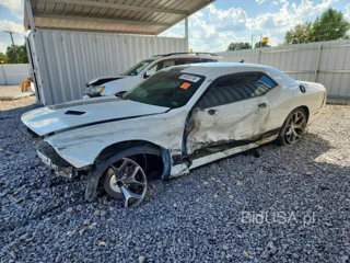 DODGE CHALLENGER SXT PLUS