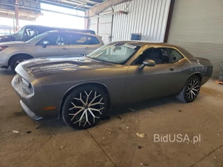 DODGE CHALLENGER SXT