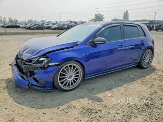 VOLKSWAGEN GOLF R