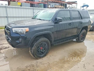 TOYOTA 4RUNNER SR5