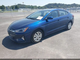 HYUNDAI HYUNDAI ELANTRA SE