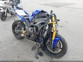 YAMAHA YAMAHA YZFR1