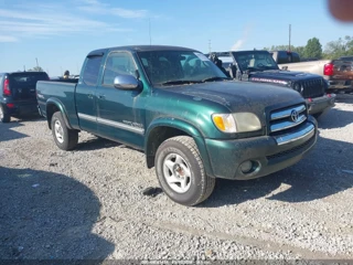 TOYOTA TOYOTA TUNDRA SR5 V8