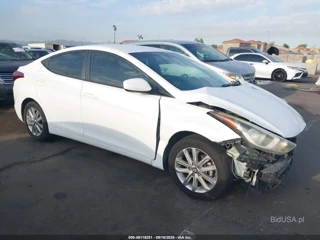 HYUNDAI HYUNDAI ELANTRA SE