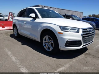 AUDI AUDI Q5 2.0T PREMIUM/2.0T TECH PREMIUM