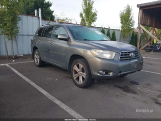TOYOTA TOYOTA HIGHLANDER SPORT