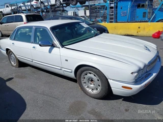 JAGUAR JAGUAR XJ8 VANDEN PLAS