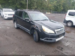 SUBARU SUBARU OUTBACK LTD PWR MOON