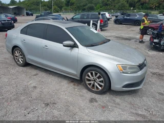 VOLKSWAGEN VOLKSWAGEN JETTA SE W/CONNECTIVITY/SUNROOF