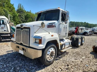 WESTERN STAR/AUTO CAR CONVENTIONAL 4700SF