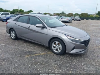 HYUNDAI HYUNDAI ELANTRA SE