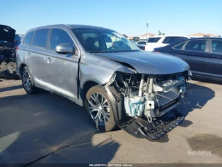 MITSUBISHI MITSUBISHI OUTLANDER SE