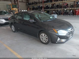 HYUNDAI HYUNDAI ELANTRA SE