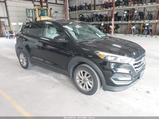 HYUNDAI HYUNDAI TUCSON SE