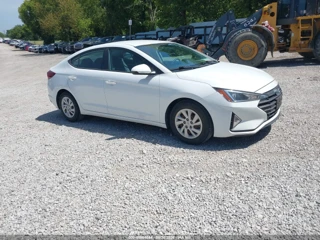 HYUNDAI HYUNDAI ELANTRA SE