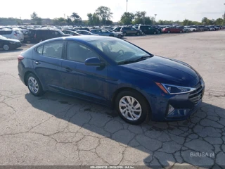 HYUNDAI HYUNDAI ELANTRA SE