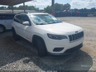 JEEP JEEP CHEROKEE LATITUDE FWD