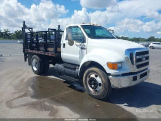FORD FORD F-750 XL/XLT