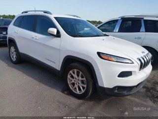 JEEP JEEP CHEROKEE LATITUDE FWD